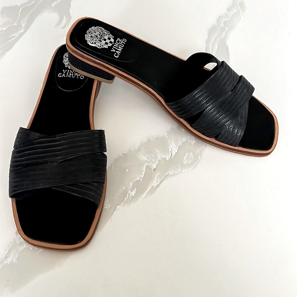 Vince Camuto YDELLE Black Faux Snakeskin Leather Slide Sandal Womens Sz 7.5 M